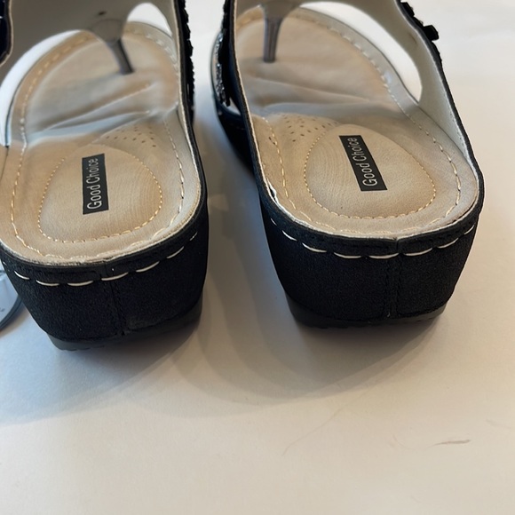 Good Choice black rhinestone wedge sandals size 9 NWT - Picture 8 of 12